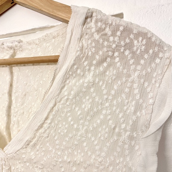 Gentle fawn blouse - Picture 8 of 8